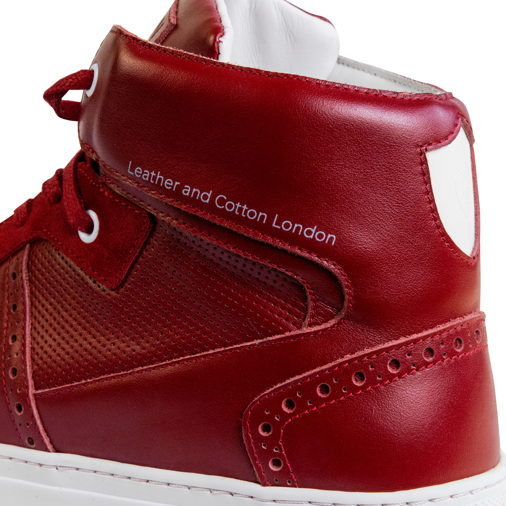 Atlas_Red_Detail_2000px